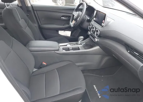 2025 Nissan Sentra Sv z USA, uszkodzony, nr VIN 3N1AB8CV8SY389616